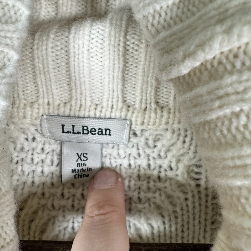 L.L. Bean Sweater Womens XS‎ Ivory Cable Knit Turtleneck Merino Wool Chunky